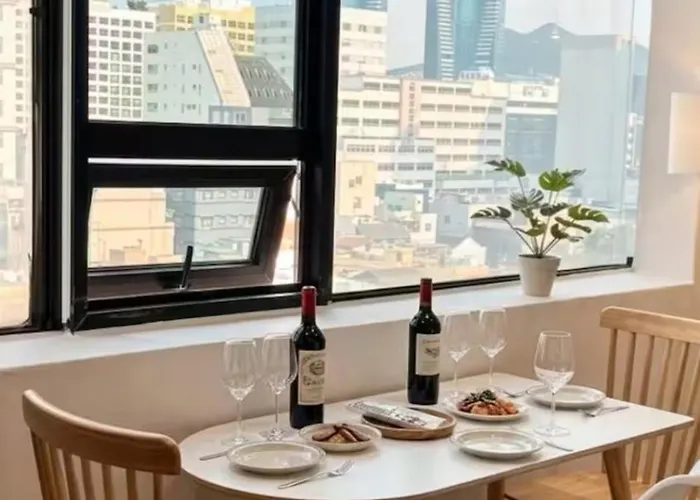 Near Station, 6people, Room2 Bed3, 12pm, Luggage, Ott, Washing Machine Appartement